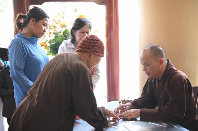 Entering into the 103rd Seven-Day Retreat