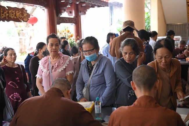 Entering into the 103rd Seven-Day Retreat