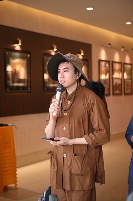 Entering into the 103rd Seven-Day Retreat