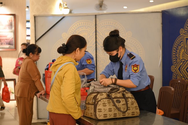 Entering into the 103rd Seven-Day Retreat