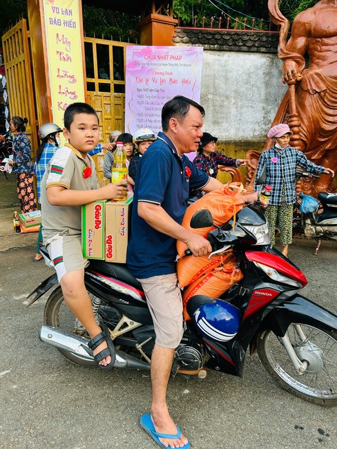 Chùa Nhất Pháp – Đồng Nai: Đêm thắp nến tri ân nhân Đại lễ Vu Lan Báo Hiếu PL. 2568 – DL. 2024