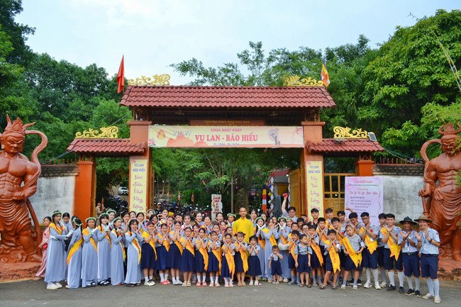 Chùa Nhất Pháp – Đồng Nai: Đêm thắp nến tri ân nhân Đại lễ Vu Lan Báo Hiếu PL. 2568 – DL. 2024