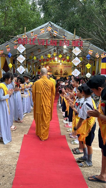 Chùa Nhất Pháp – Đồng Nai: Đêm thắp nến tri ân nhân Đại lễ Vu Lan Báo Hiếu PL. 2568 – DL. 2024