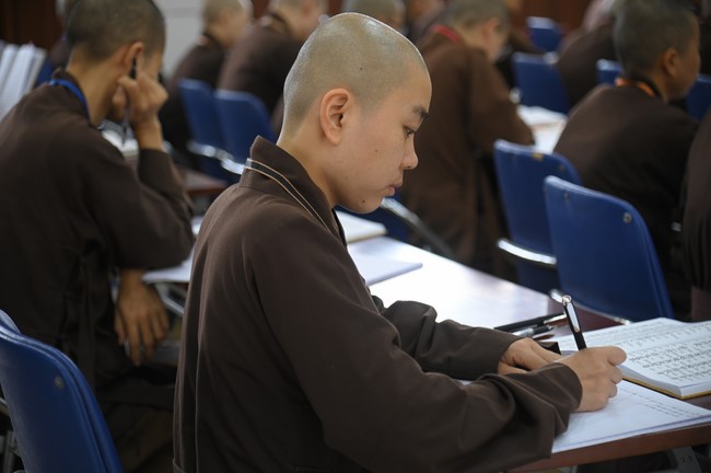 Donating to Vietnam Buddhist University (VBU) in Hanoi City from NCT Talent Monk Fund