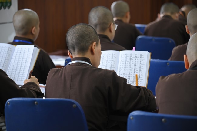 Donating to Vietnam Buddhist University (VBU) in Hanoi City from NCT Talent Monk Fund