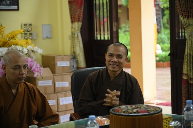 Donating to Vietnam Buddhist University (VBU) in Hanoi City from NCT Talent Monk Fund