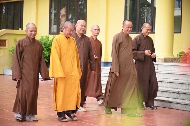 Quỹ đào tạo Tăng tài Ngộ Chân Tử cúng dường đến trường Trung cấp Phật học tỉnh Bắc Ninh