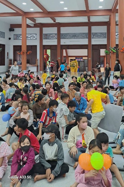 Chùa Đăng Pháp - Bình Phước: Khóa tu Một ngày an lạc và tặng quà Trung Thu