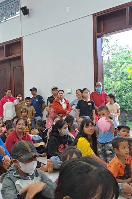 Chùa Đăng Pháp - Bình Phước: Khóa tu Một ngày an lạc và tặng quà Trung Thu