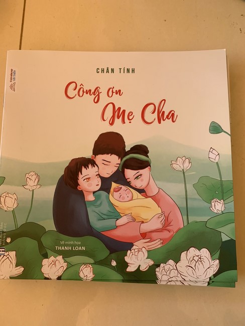 “Returning besides the Buddha on Mid-Autumn Festival for Kids of Suoi Phap Pagoda, Tay Ninh.