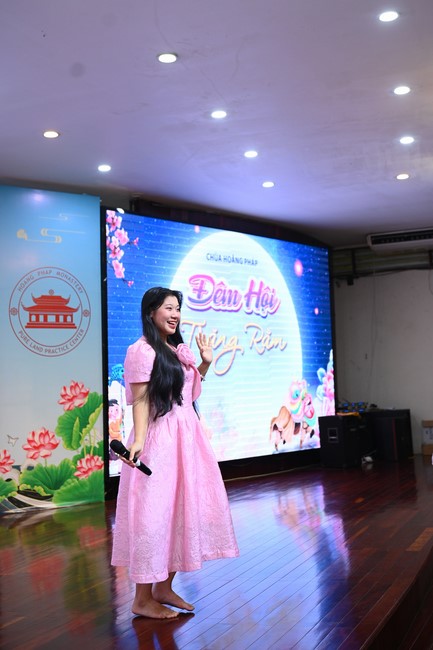 Full-Moon Festival performance program