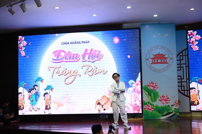 Full-Moon Festival performance program