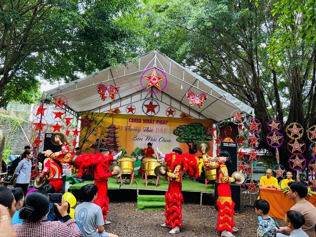 Chùa Nhất Pháp - Đồng Nai: Chương trình “Trung Thu Bên Mái Chùa”