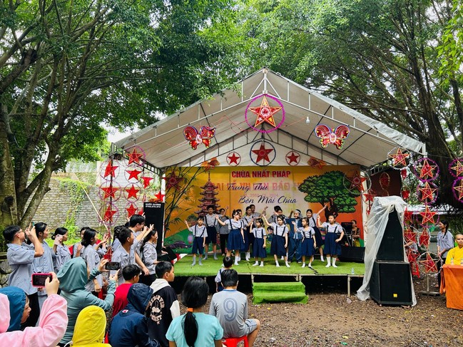 Chùa Nhất Pháp - Đồng Nai: Chương trình “Trung Thu Bên Mái Chùa”