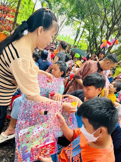 Chùa Nhất Pháp - Đồng Nai: Chương trình “Trung Thu Bên Mái Chùa”