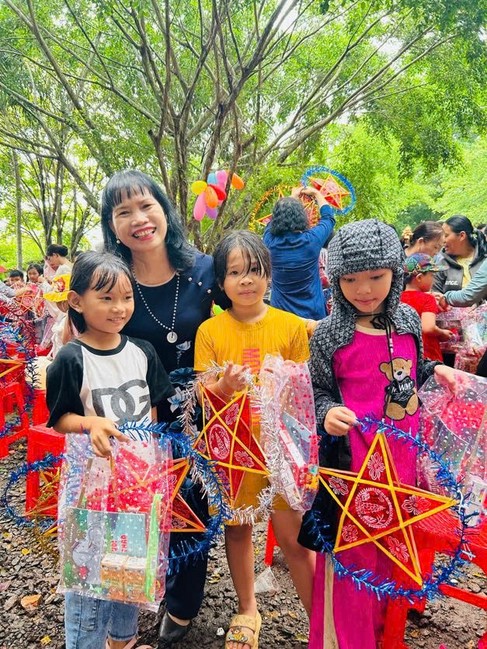 Chùa Nhất Pháp - Đồng Nai: Chương trình “Trung Thu Bên Mái Chùa”