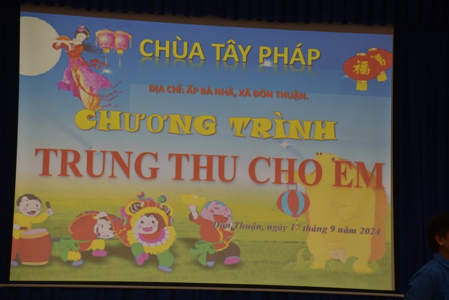 Ban Từ Thiện: Tặng quà Trung Thu cho các em học sinh thuộc xã Đôn Thuận, huyện Trảng Bàng, tỉnh Tây Ninh