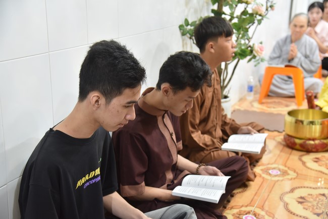 Đạo Tràng Minh Chất - Cần Thơ: Tu niệm Phật Một Ngày - Lần 8