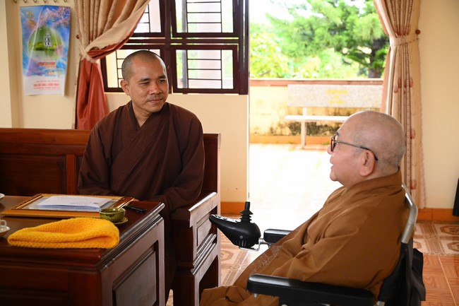 Quỹ đào tạo Tăng tài “Ngộ Chân Tử” cúng dường tại trường Trung cấp Phật học Gia Lai