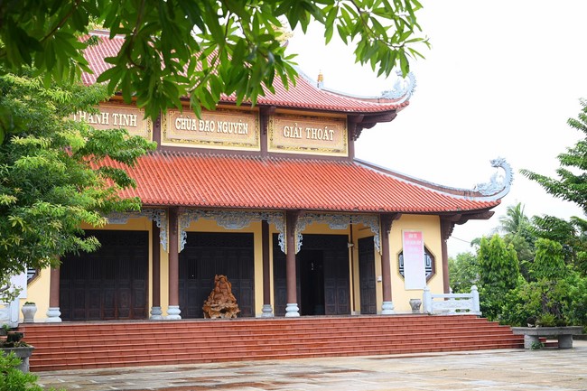 Quỹ đào tạo Tăng tài “Ngộ Chân Tử” cúng dường tại trường Trung cấp Phật học Quảng Nam