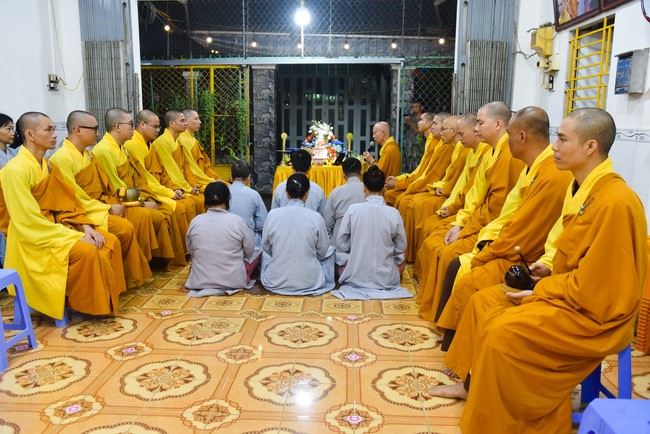 Buddhist Dieu Nguyet's death Anniversary at Minh Chat ashram