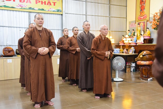 Buddhist Dieu Nguyet's death Anniversary at Minh Chat ashram