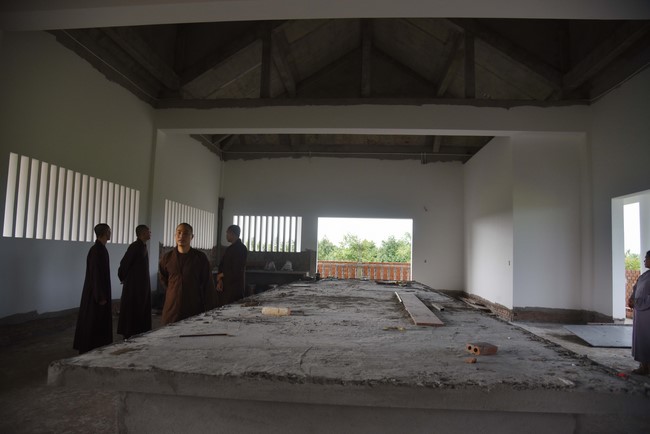 Buddhist Dieu Nguyet's death Anniversary at Minh Chat ashram