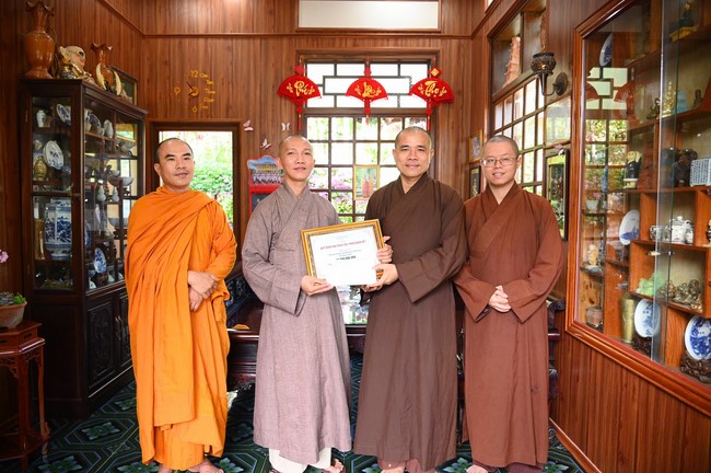 Donating to Liễu Quán – Phú Yên Buddhist Intermediate School from NCT Education Talent Monk Fund