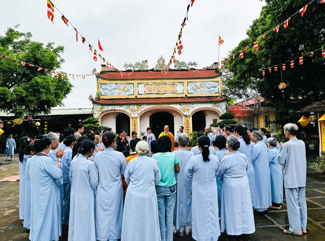 Chùa Đống Cao – Thanh Hóa: Khóa tu một ngày