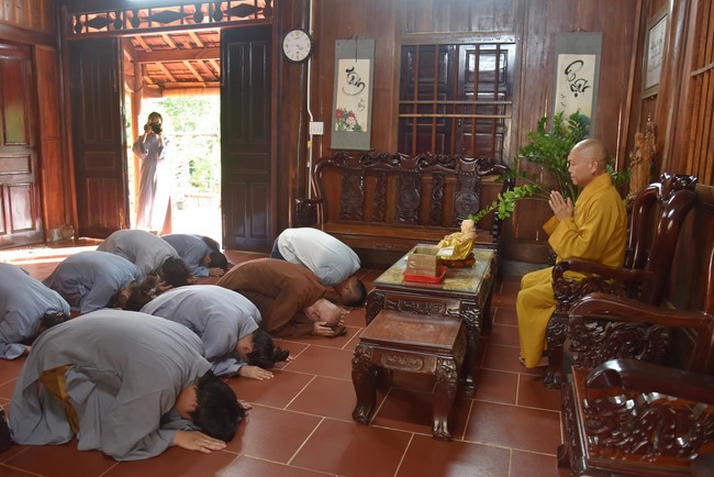 Offering to the Three Jewels at Hong Phap Pagoda - Binh Thuan by Charity Board