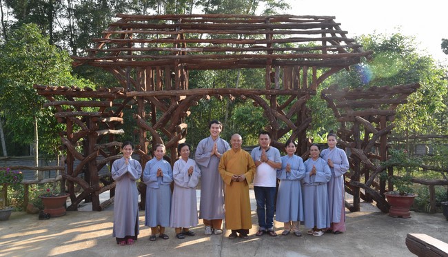 Offering to the Three Jewels at Hong Phap Pagoda - Binh Thuan by Charity Board