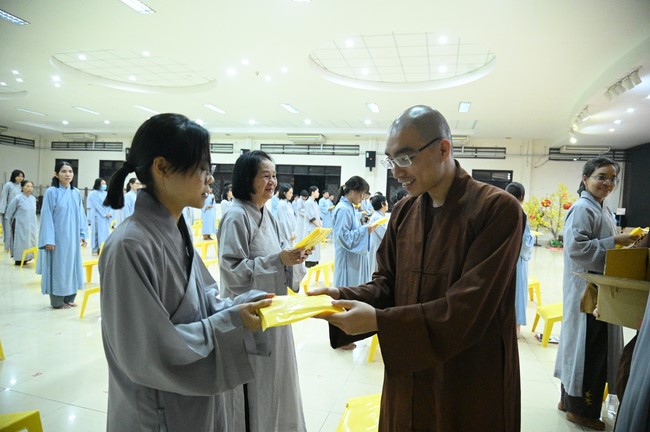 Cuộc thi tìm hiểu giáo lý dành cho Phật tử công quả nội tự