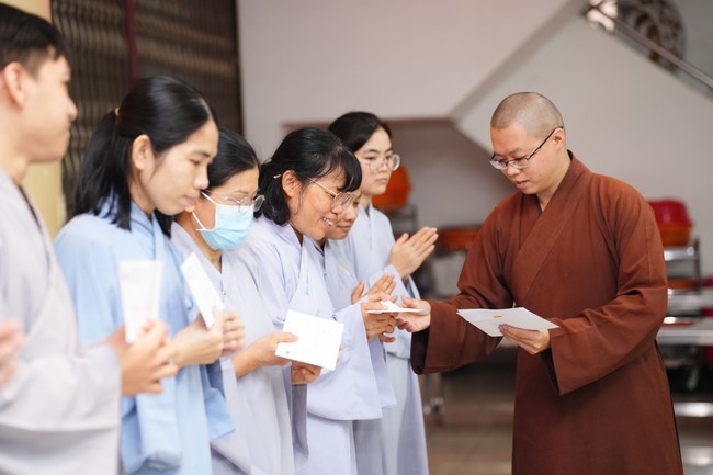 Cuộc thi tìm hiểu giáo lý dành cho Phật tử công quả nội tự