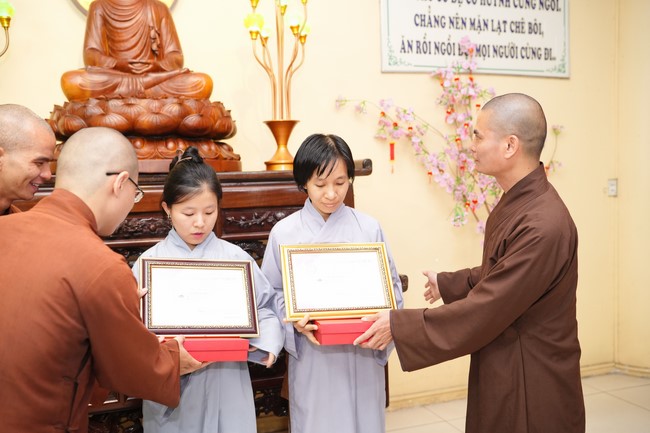 Cuộc thi tìm hiểu giáo lý dành cho Phật tử công quả nội tự