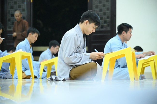 Cuộc thi tìm hiểu giáo lý dành cho Phật tử công quả nội tự