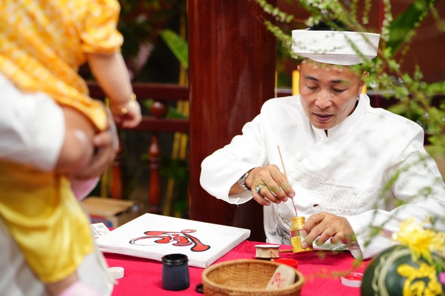 Khai mạc chương trình Tặng Chữ Đầu Xuân Ất Tỵ 2025