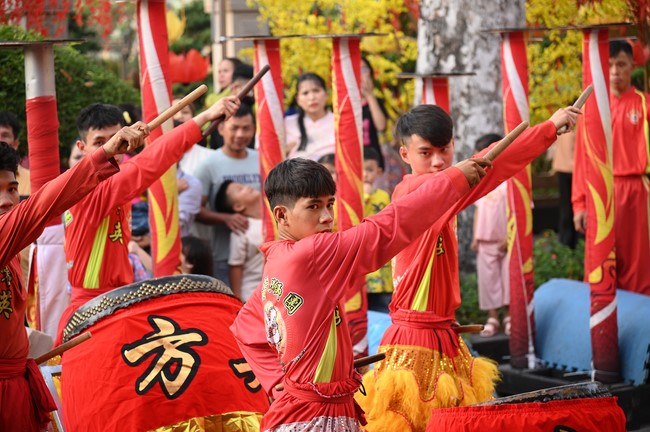 Khai mạc chương trình Tặng Chữ Đầu Xuân Ất Tỵ 2025