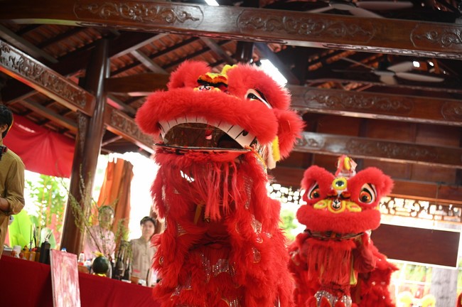 Khai mạc chương trình Tặng Chữ Đầu Xuân Ất Tỵ 2025