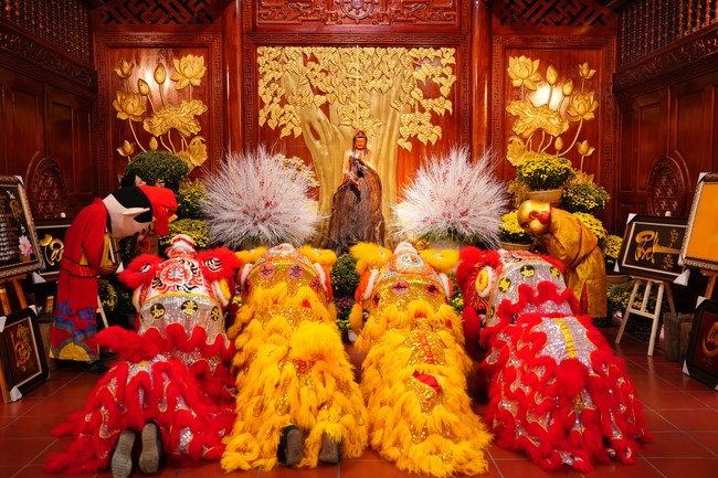 Khai mạc chương trình Tặng Chữ Đầu Xuân Ất Tỵ 2025