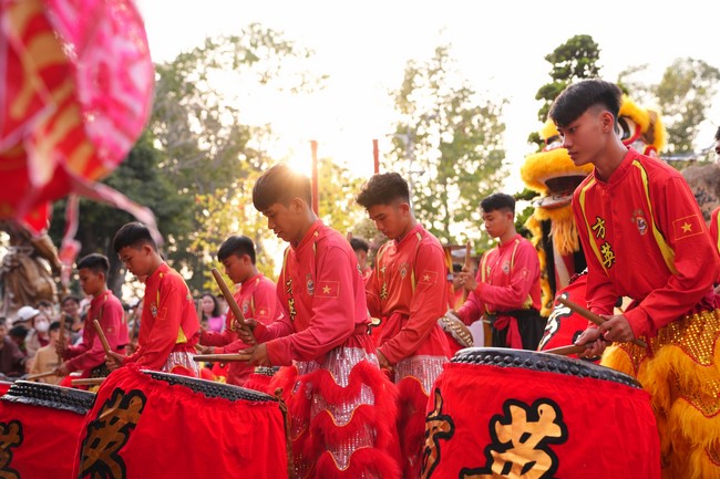 Khai mạc chương trình Tặng Chữ Đầu Xuân Ất Tỵ 2025