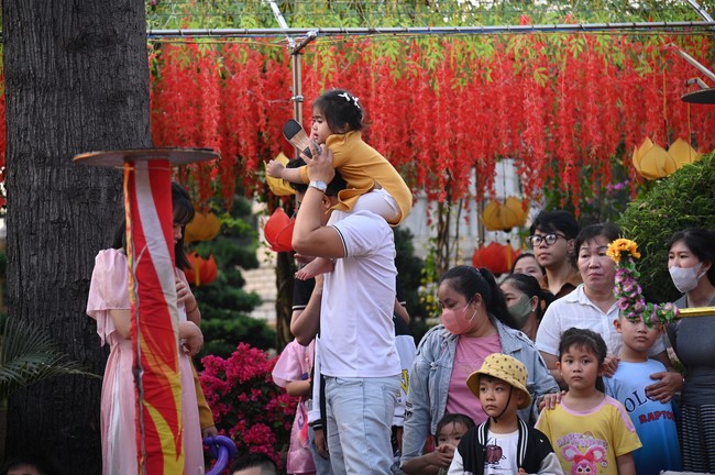 Khai mạc chương trình Tặng Chữ Đầu Xuân Ất Tỵ 2025