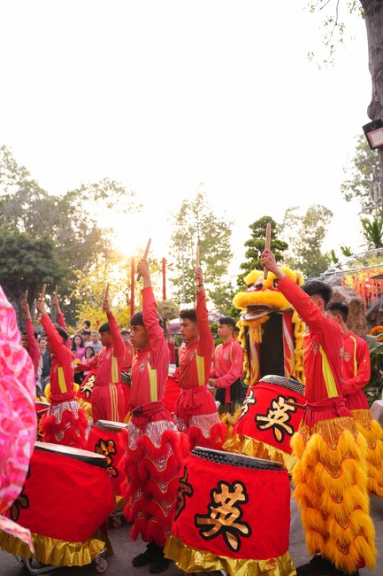 Khai mạc chương trình Tặng Chữ Đầu Xuân Ất Tỵ 2025