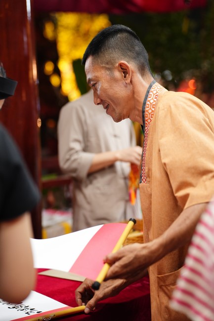 Khai mạc chương trình Tặng Chữ Đầu Xuân Ất Tỵ 2025