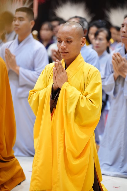 Tặng lộc đầu xuân – Ngày mùng 1 Tết Ất Tỵ 2025