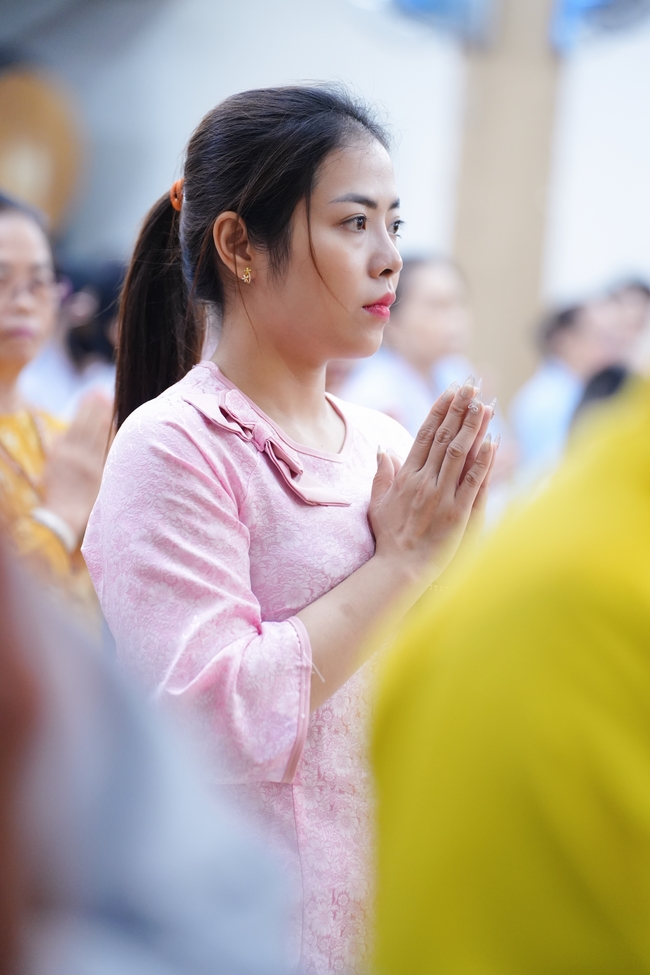 Đêm giao thừa chào đón năm Ất Tỵ 2025