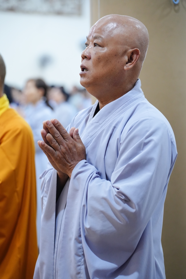 Đêm giao thừa chào đón năm Ất Tỵ 2025