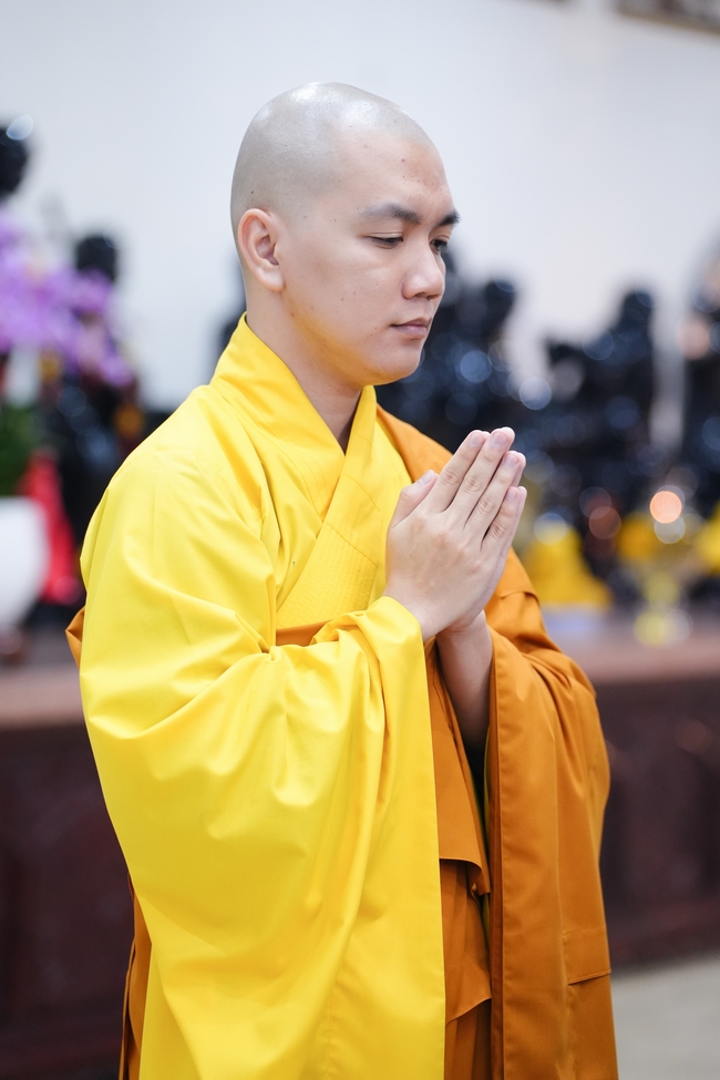 Đêm giao thừa chào đón năm Ất Tỵ 2025