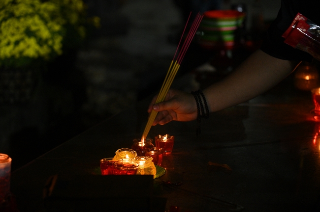 Đêm giao thừa chào đón năm Ất Tỵ 2025