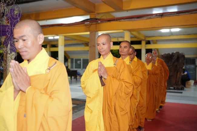 Visiting funeral and paying homage to Late Most Ven Thich Tri Tinh - Vice Dharma Lord