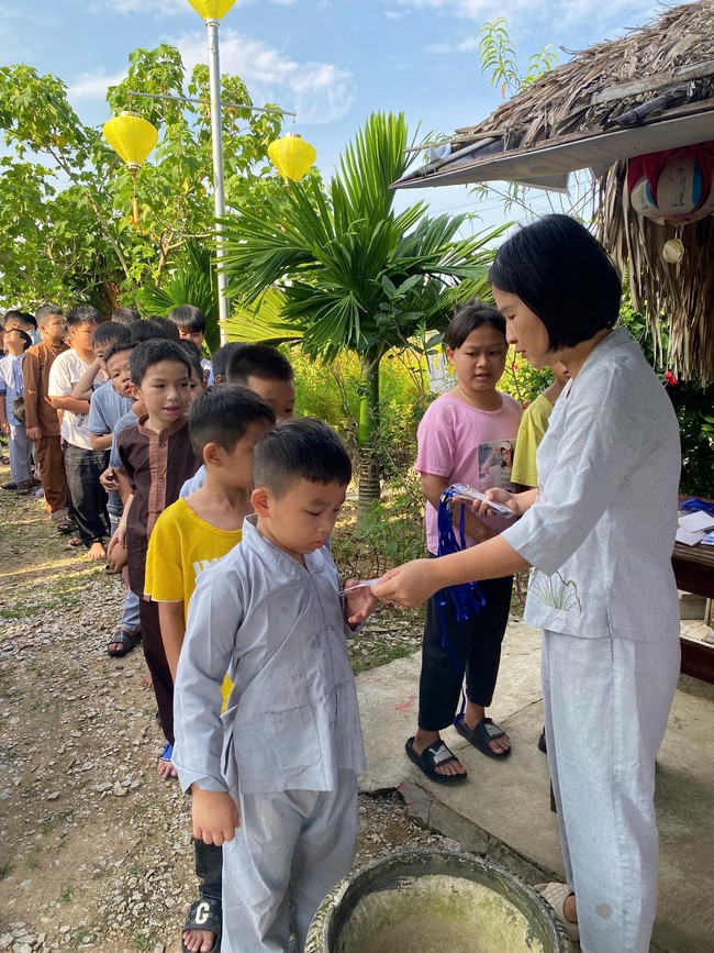 Dong Cao pagoda - Thanh Hoa: Full moon Festival - Happy reunion program for Kids
